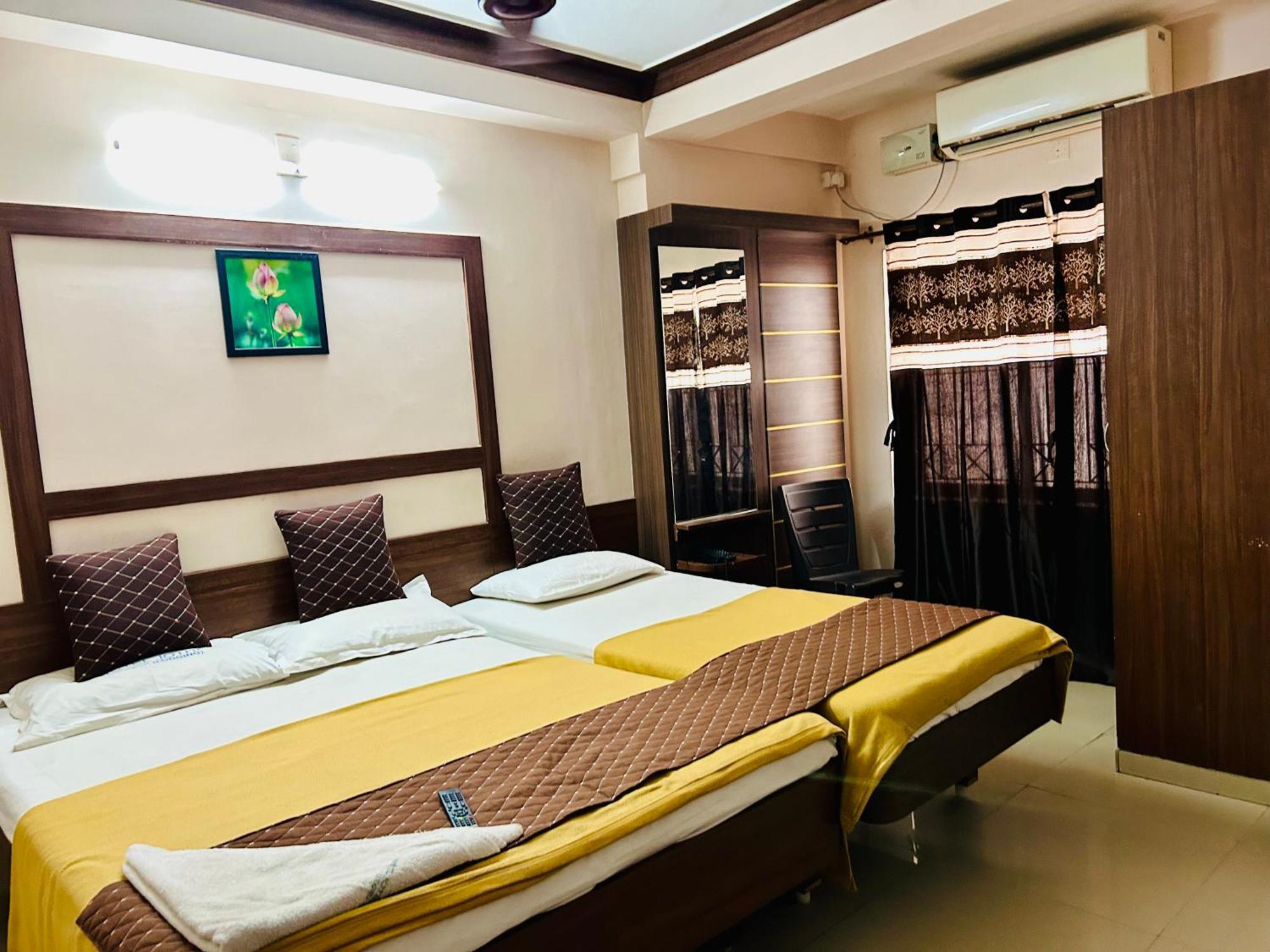 Hotel Jothi Coimbatore Exteriör bild