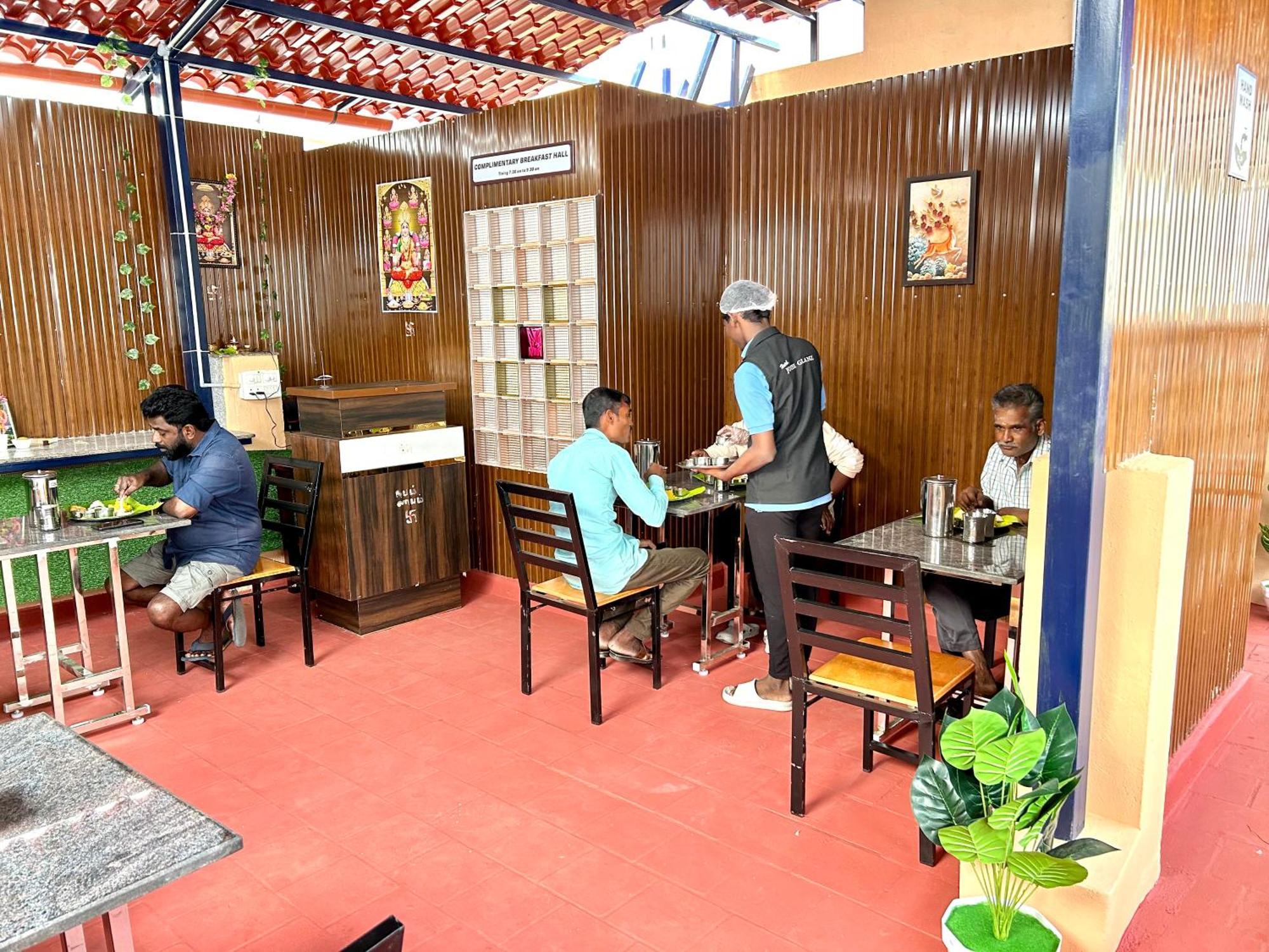 Hotel Jothi Coimbatore Exteriör bild