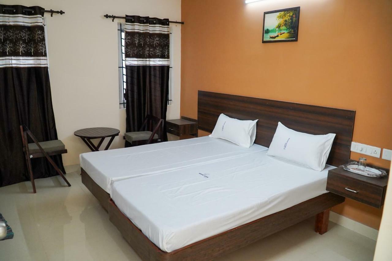 Hotel Jothi Coimbatore Exteriör bild