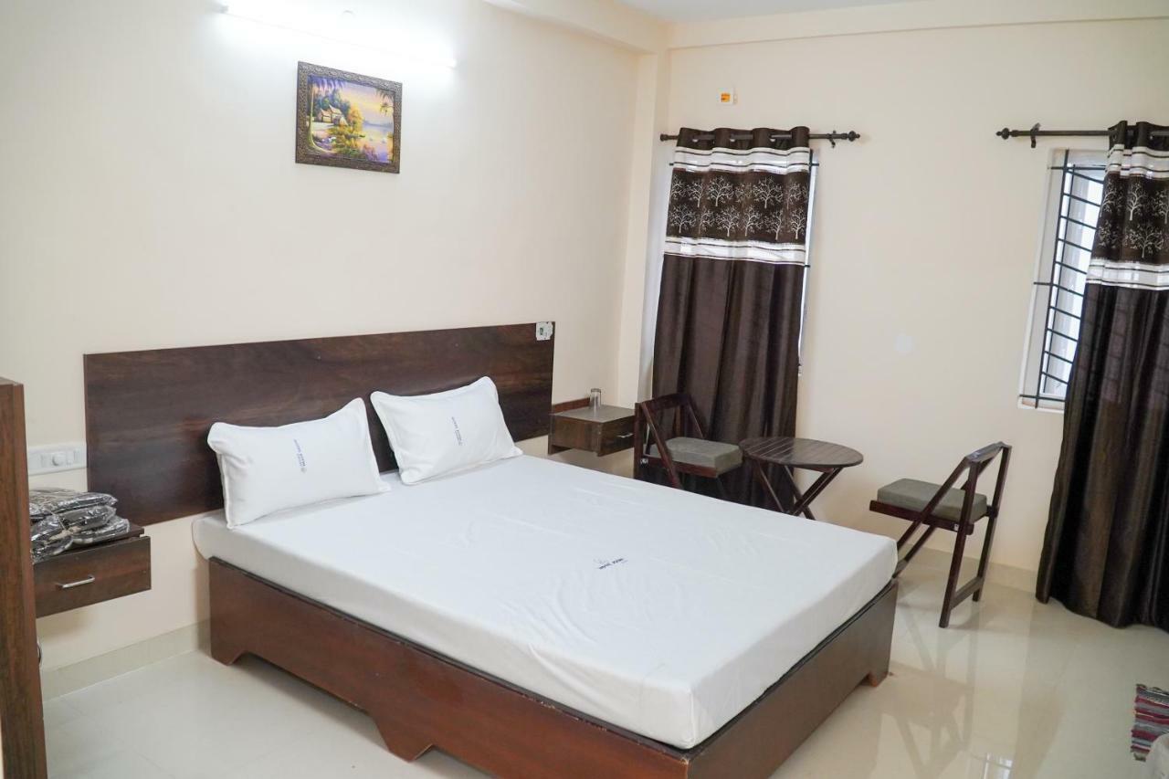 Hotel Jothi Coimbatore Exteriör bild
