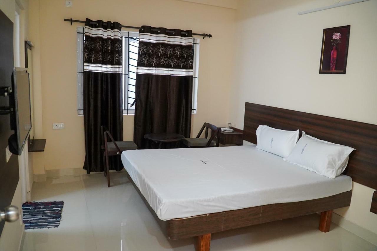 Hotel Jothi Coimbatore Exteriör bild